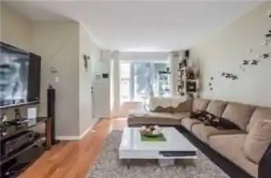 29 Rosebank Drive Unit# 1808 Toronto E11 Ontario M1B 5Y7