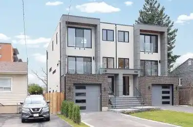 1046 ROOSEVELT Road Mississauga Ontario L5G 3Y8