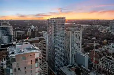 200 Cumberland Street Unit# 3501 Toronto C02 Ontario M5R 0B7