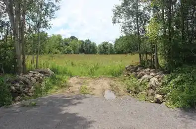 1064 Quin Mo Lac Road Centre Hastings Ontario K0K 3J0