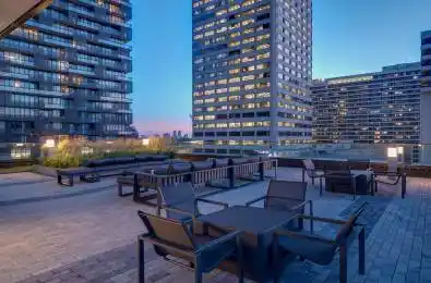 15 Roehampton Avenue Unit# 3102 Toronto C10 Ontario M4P 0C2