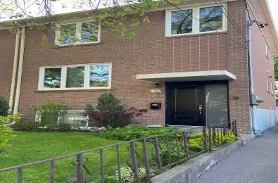 132 Edinborough Court Unit# 2nd Floor Toronto W03 Ontario M6N 2E8