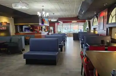 380 Lakeshore Road Mississauga Ontario L5G 1H5