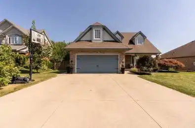 8 Virginia Street Welland Ontario L3C 7A5