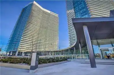 117 McMahon Drive Unit# 3702 Toronto C15 Ontario M2K 0E4