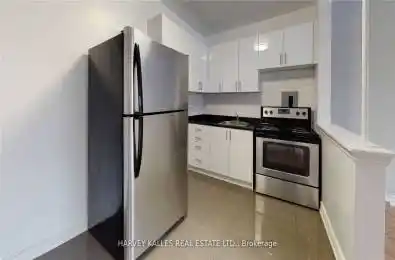 2 Greentree Court Unit# 205 Toronto W03 Ontario M6M 2A5