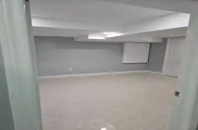 745 Black Cherry Drive Unit# Basement Oshawa Ontario L1K 0P4