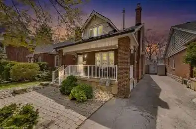 39 Sterling Street Hamilton Ontario L8S 4H6