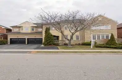 26 Jacob Brill Crescent Brampton Ontario L6Y 5K5