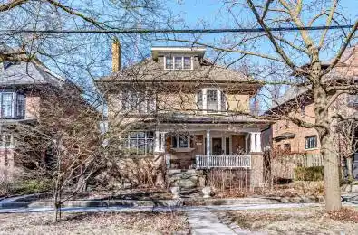 110 Cluny Drive Toronto C09 Ontario M4W 2R4