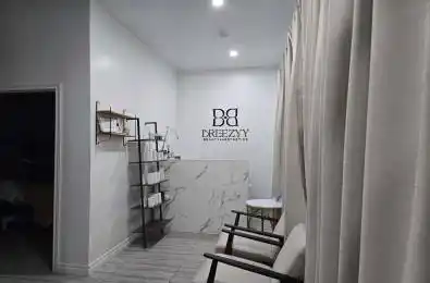 4801 Steeles Avenue Unit# 16 Toronto W05 Ontario M9L 2W1