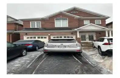 66 Lexington Road Brampton Ontario L6P 2B1