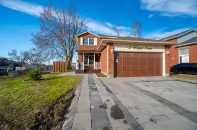 2 KINZIE Lane Barrie Ontario L4M 6A3