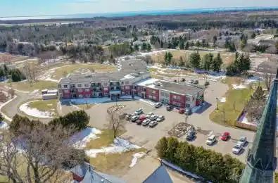 333 Lafontaine Road Unit# 208 Tiny Ontario L9M 0H1