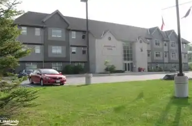 395 CENTRE ST Street Unit# 102-1-9 Huntsville Ontario P1H 2P5