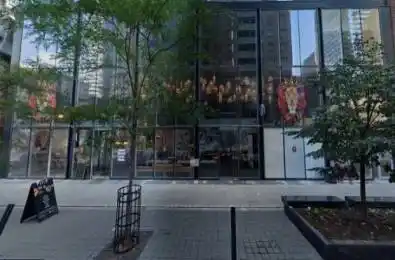 21 Grenville Street Toronto C01 Ontario M4Y 1A1