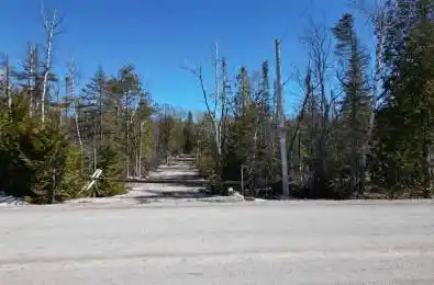 31 Baise Avenue Northern Bruce Peninsula Ontario N0H 2R0