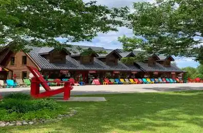 1141 Kennisis Lake Road Dysart et al Ontario K0M 1S0