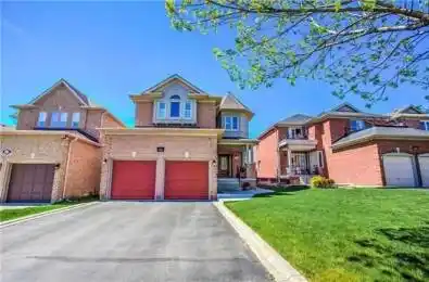 31 Cedar Springs Drive Unit# Basmt Richmond Hill Ontario L4S 2B1