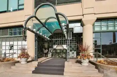 211 Queens Quay Unit# 1013 Toronto C01 Ontario M5J 2M6