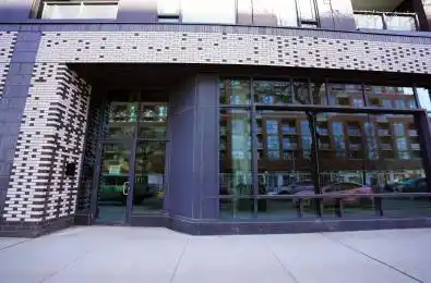 1804 St. Clair Ave W N/A Toronto W03 Ontario M6N 1J5