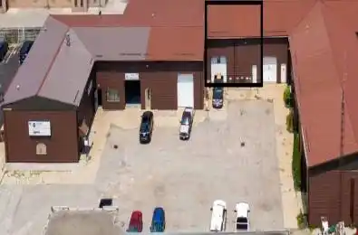 866 Phillip Street Unit# D Sarnia Ontario N7T 1Z6