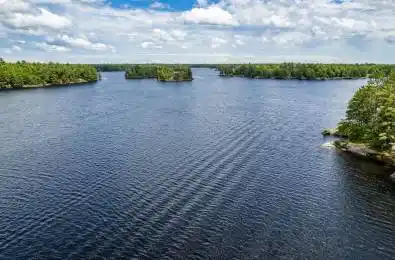 15KL2 KAHSHE N/A Gravenhurst Ontario P0E 1G0