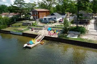 28 River Avenue Crescent Wasaga Beach Ontario L9Z 2K6