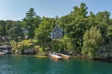41 RIVERVIEW Drive Leeds and the Thousand Islands Ontario K0E 1V0