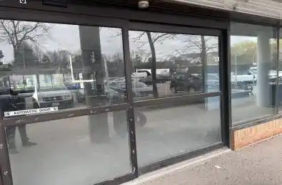 255 Dundas Street Unit# 5A & 5B Mississauga Ontario L5B 3B4
