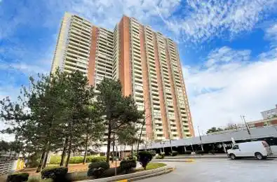 5 Massey Square Unit# 1815 Toronto E03 Ontario M4C 5L6