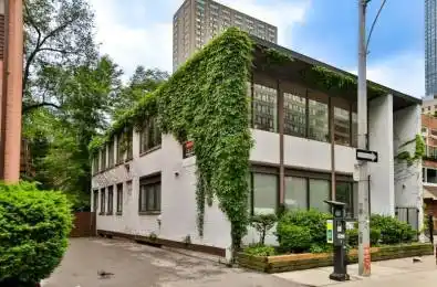 65 Granby Street Toronto C08 Ontario M5B 1H8