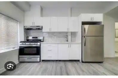 63 Scarlett Road Unit# 011 Toronto W03 Ontario M6N 4K3