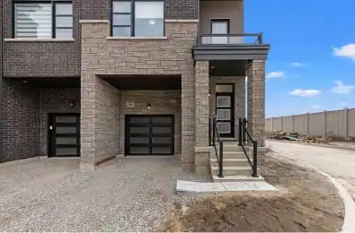 98 Inverary Crescent Vaughan Ontario L4L 1A7