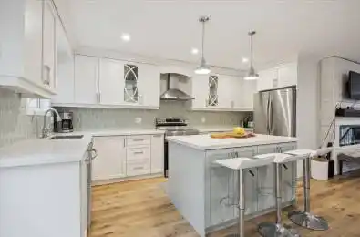 7055 Hunter Street Hamilton Township Ontario K0L 1E0
