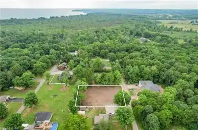 4909 Mapleview Crescent Port Colborne Ontario L0S 1R0