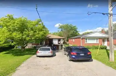 23 Tardree Place Unit# 2 Toronto E04 Ontario M1R 3X2