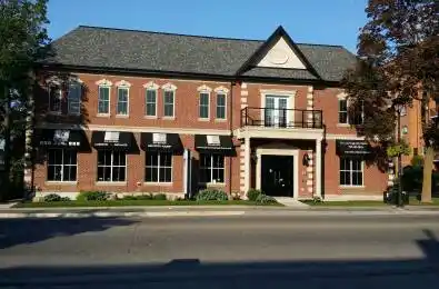 100 Queen Street Unit# 201 Mississauga Ontario L5M 1K8