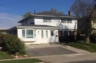 76 centre Street Brampton Ontario L6W 2X8