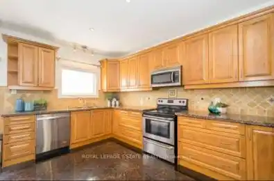 295 Gowan Avenue Toronto E03 Ontario M4J 2K7