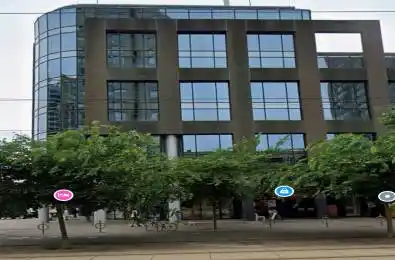 249 Queens Quay Unit# 109 Toronto C01 Ontario M5J 2N5