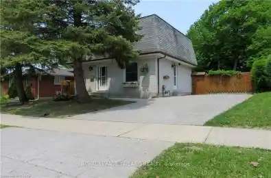 438 Ferndale Avenue London South Ontario N6C 2Z1
