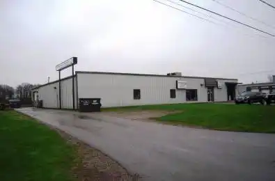 6 Duckworth Avenue St. Thomas Ontario N5P 2A8