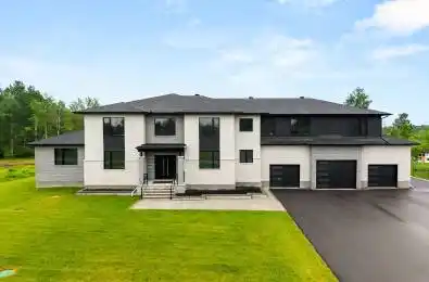 663 Ballycastle Crescent Blossom Park - Airport and Area Ontario K1X 0