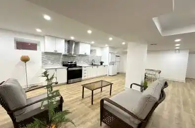 313 Pinewood Drive Vaughan Ontario L4J 5S2
