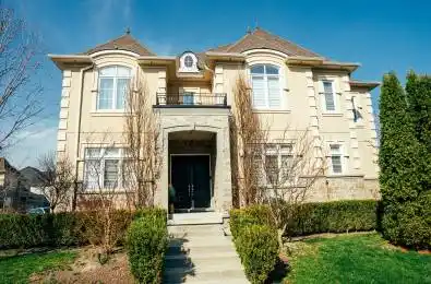 11 Fairmont Close Brampton Ontario L6Y 2Y3
