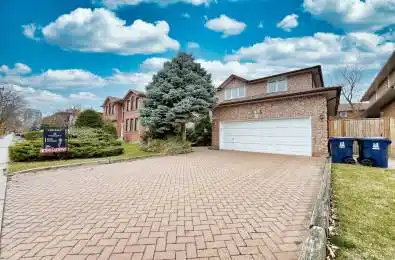 150 Holmes Avenue Toronto C14 Ontario M2N 4M6