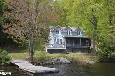 10835 Raven - West Shore Way Algonquin Highlands Ontario P0A 1E0