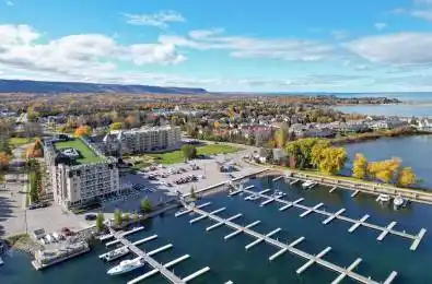 9 Harbour Street Unit# 3109-3111 Collingwood Ontario L9Y 5B5