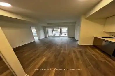 135 Canon Jackson Drive Unit# 105 Toronto W04 Ontario M6M 0C3